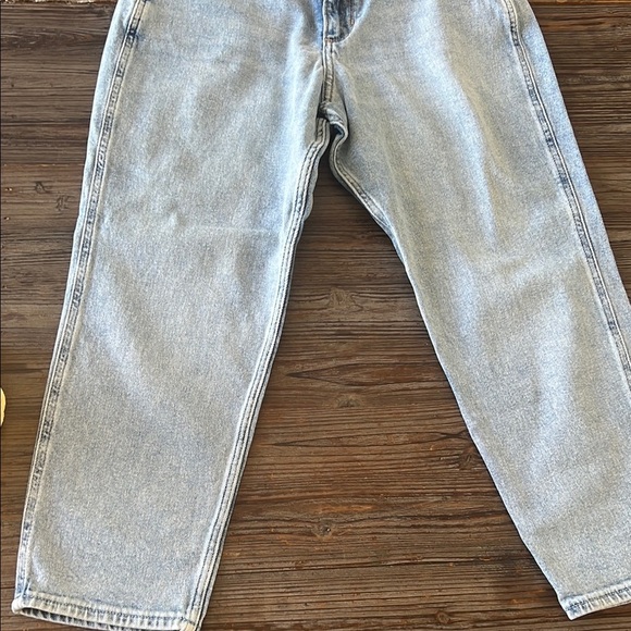 Hollister Light Blue Flare & Wide Leg Jeans - Picture 6 of 12